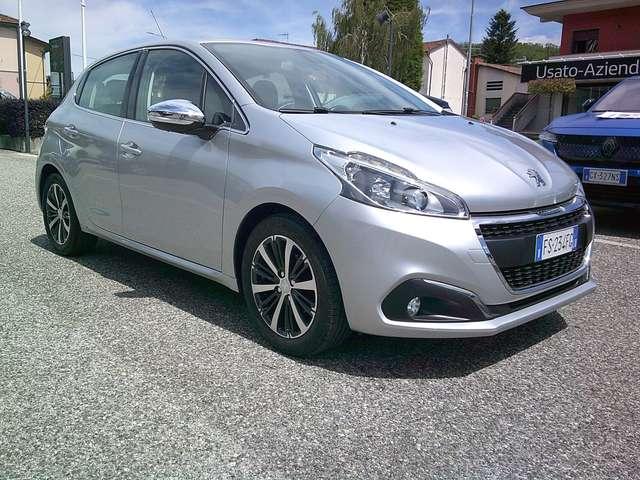 Peugeot 208 208 5p 1.2 puretech Allure 82cv