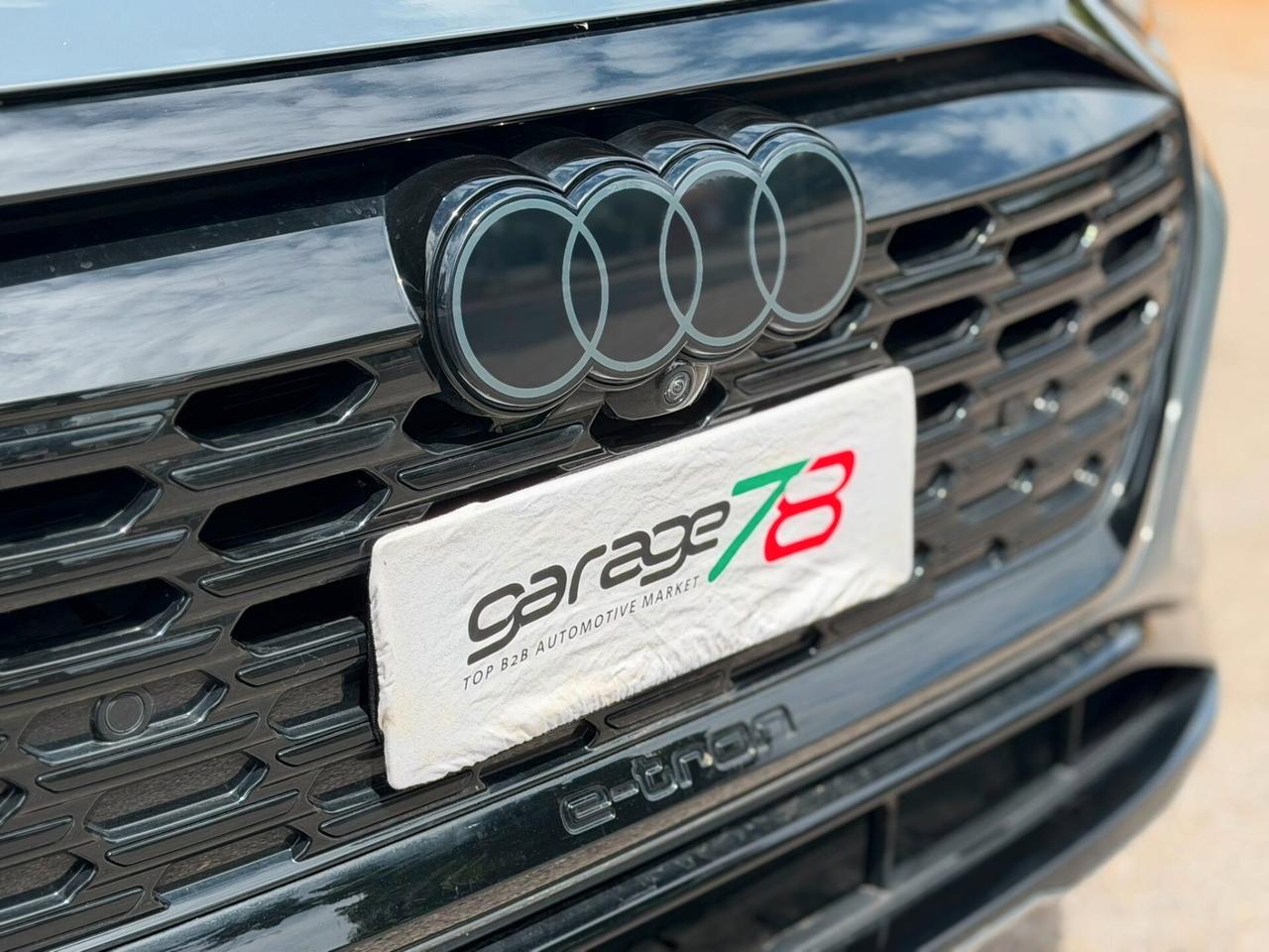 Audi Q8 e-tron 55 quattro S line edition