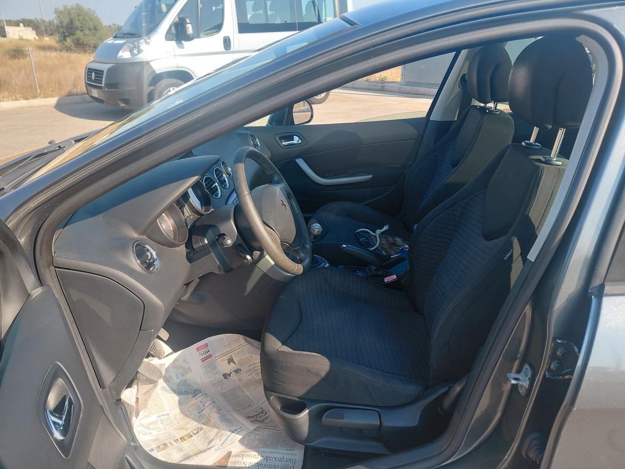 Peugeot 308 1.6 HDi 90CV SW Premium
