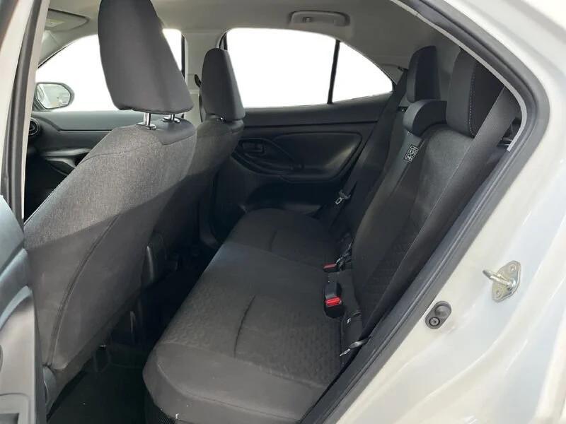 Toyota Yaris Cross 1.5h Business fwd 116cv e-cvt