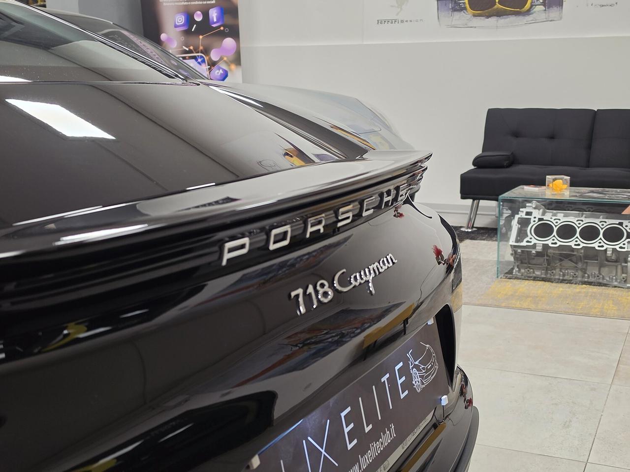 Porsche Cayman 718 (982) 2.0 300cv MANUALE _ SEDILI RISCALDATI GARANZIA 12 MESI _ INTERNI ATELIER