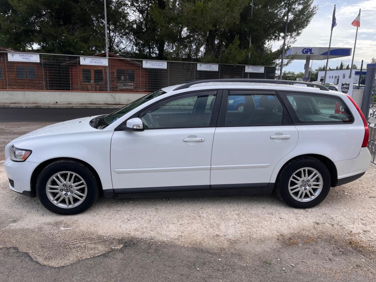 Volvo V50 D4 Kinetic