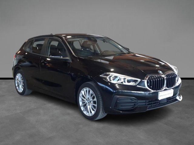 BMW 116 i 5p. Business Advantage Aut.