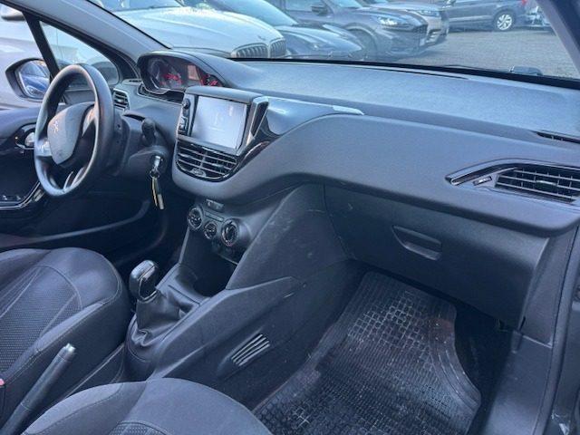 PEUGEOT 208 1.4 8V HDi 68CV 5p. Allure