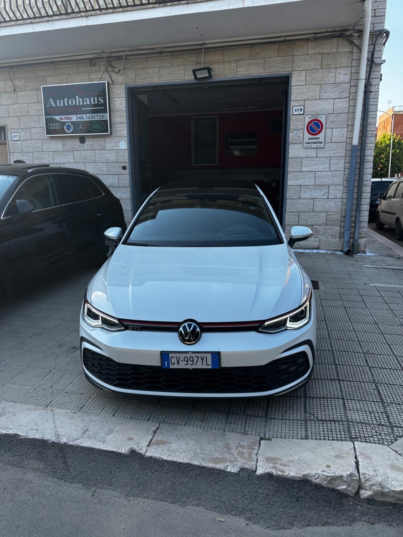 Volkswagen Golf 8 GTI Tetto apribile Navi Perfetta