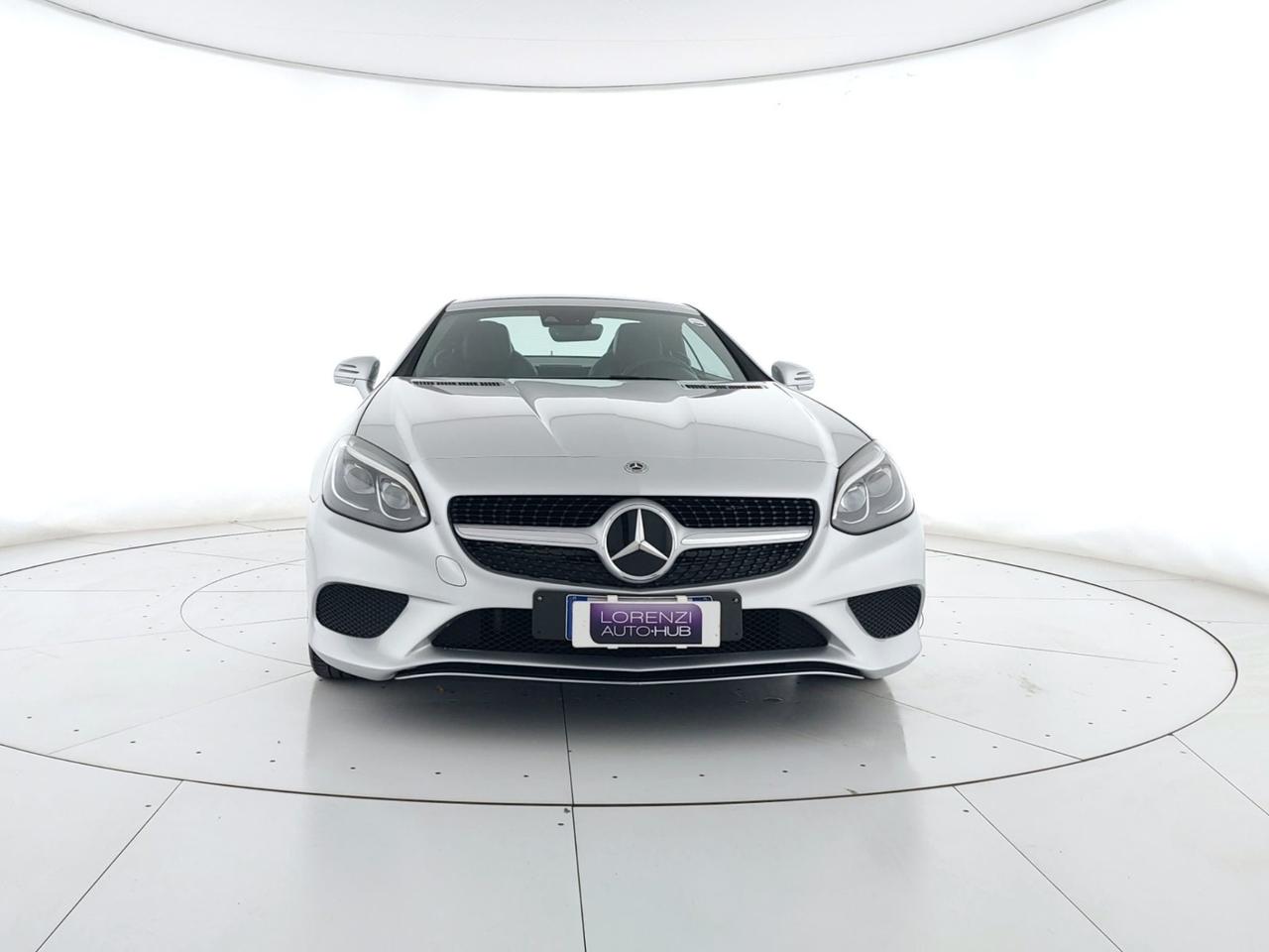 Mercedes-Benz SLC 200 Sport auto CAMERA+LED+C17"