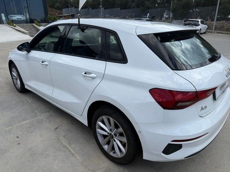 Audi A3 A3 SPB 30 TFSI Business