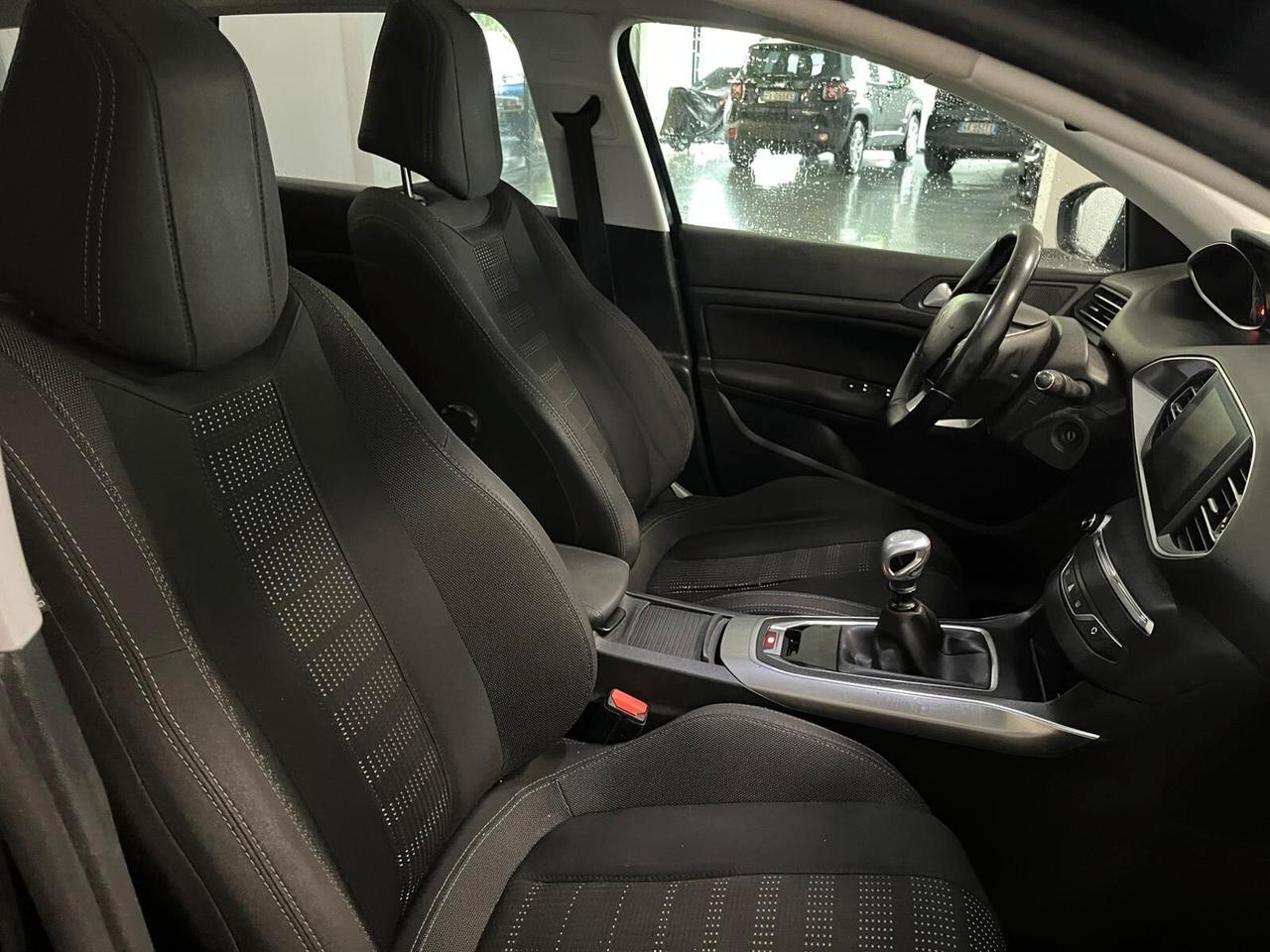 Peugeot 308 BlueHDi 150 S&S EAT6 SW Business