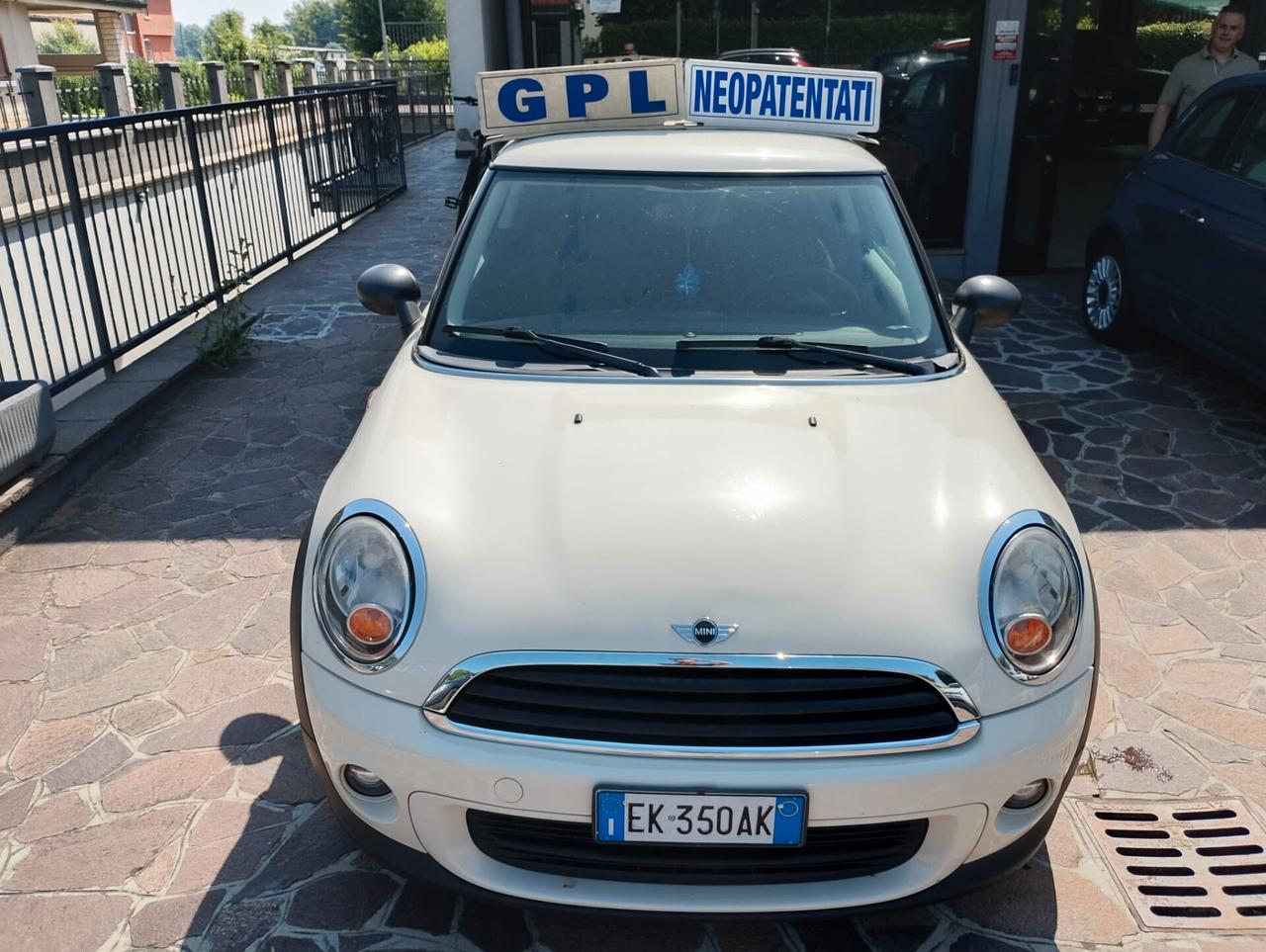 Mini 1.6 16V One (55kW) GPL/BENZINA NEOPATENTATI