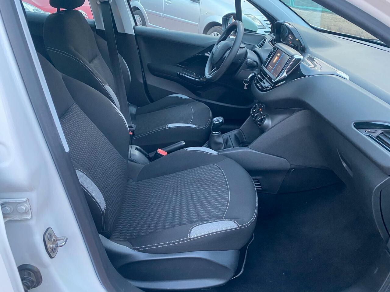 Peugeot 208 BlueHDi 100 S&S 5 porte Allure