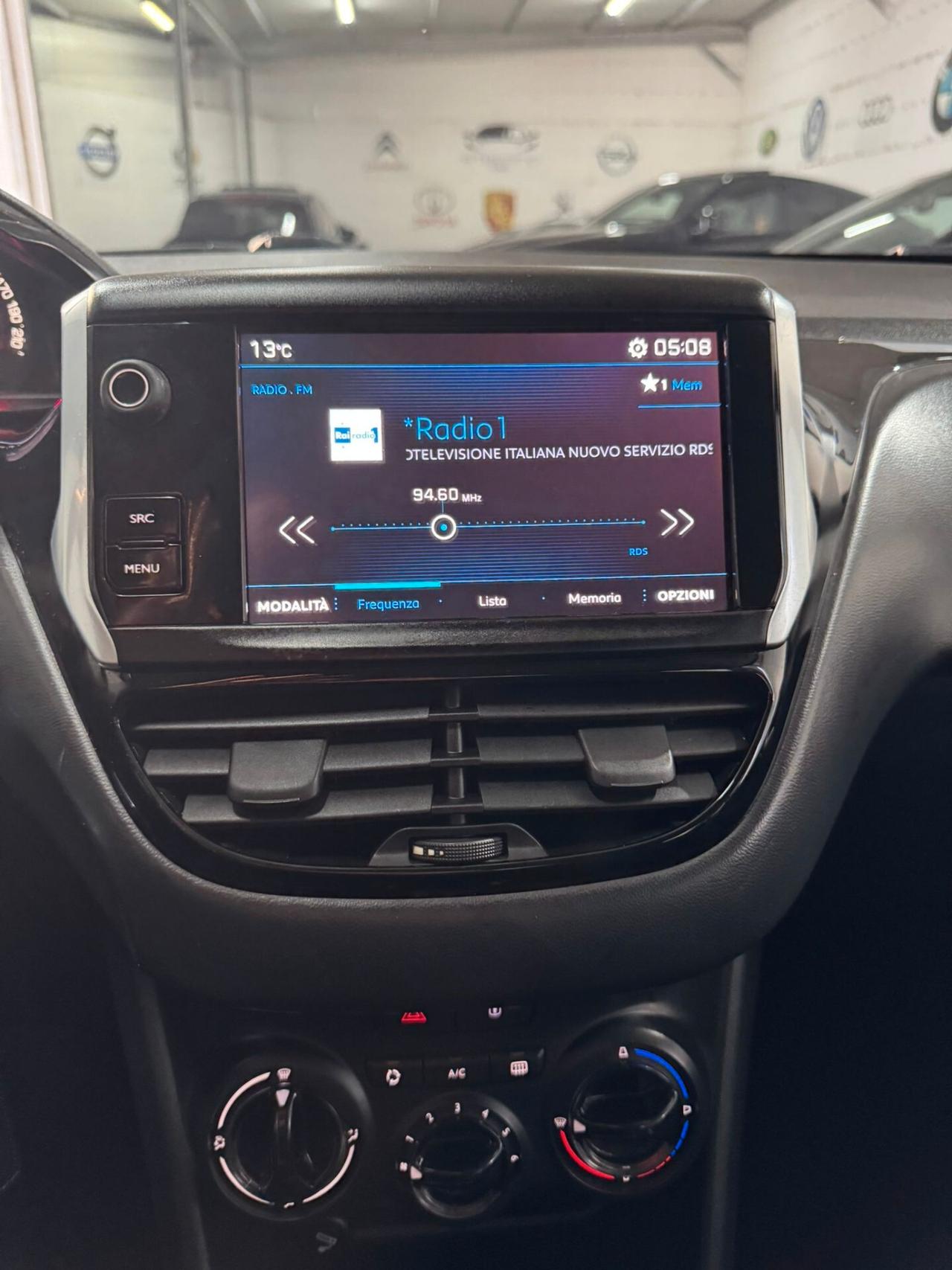 Peugeot 208 BlueHDi 75 5 porte Allure