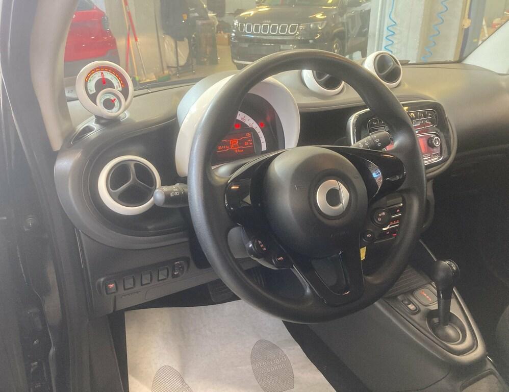 Smart fortwo EQ Pure