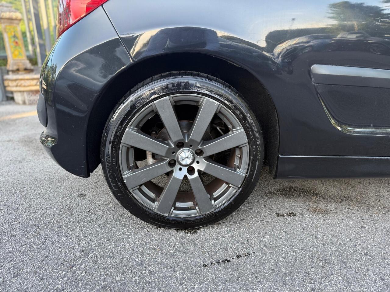 Peugeot 207 CC 1.6 HDi 110CV Féline