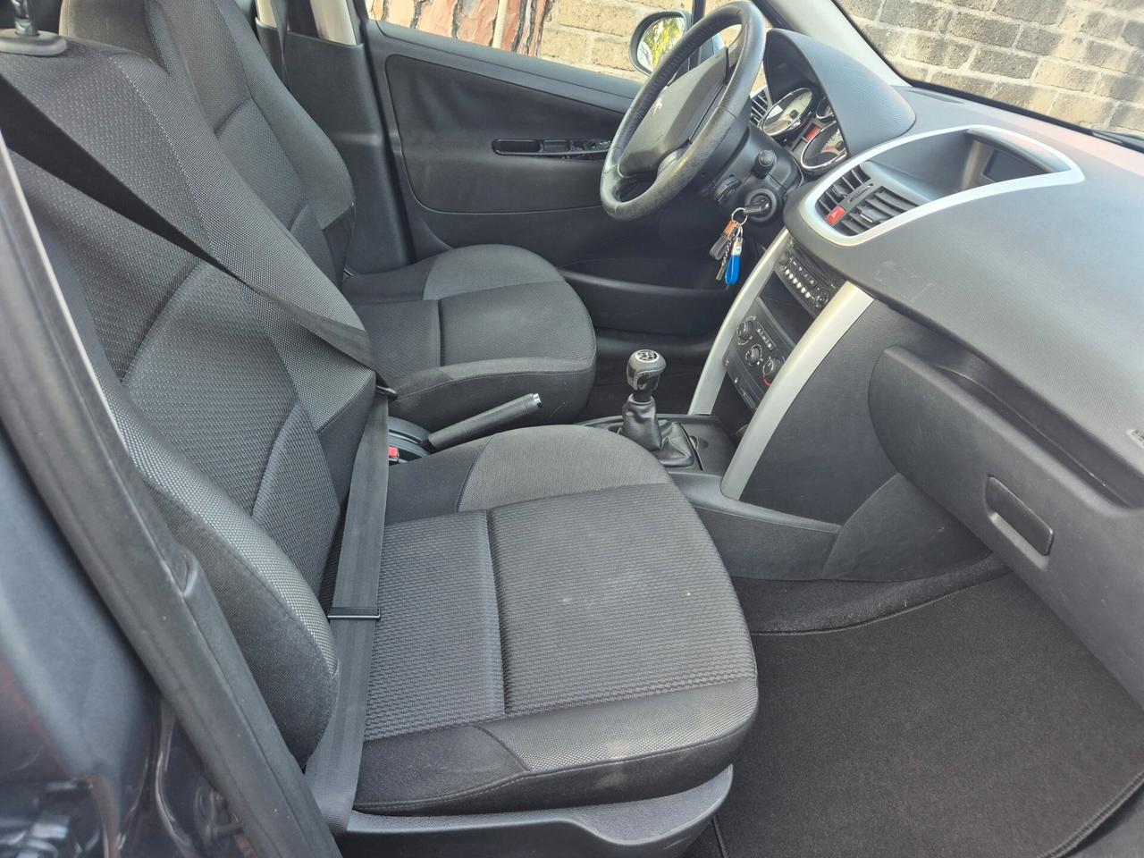 Peugeot 207 1.4 HDi 70CV 5p. Energie