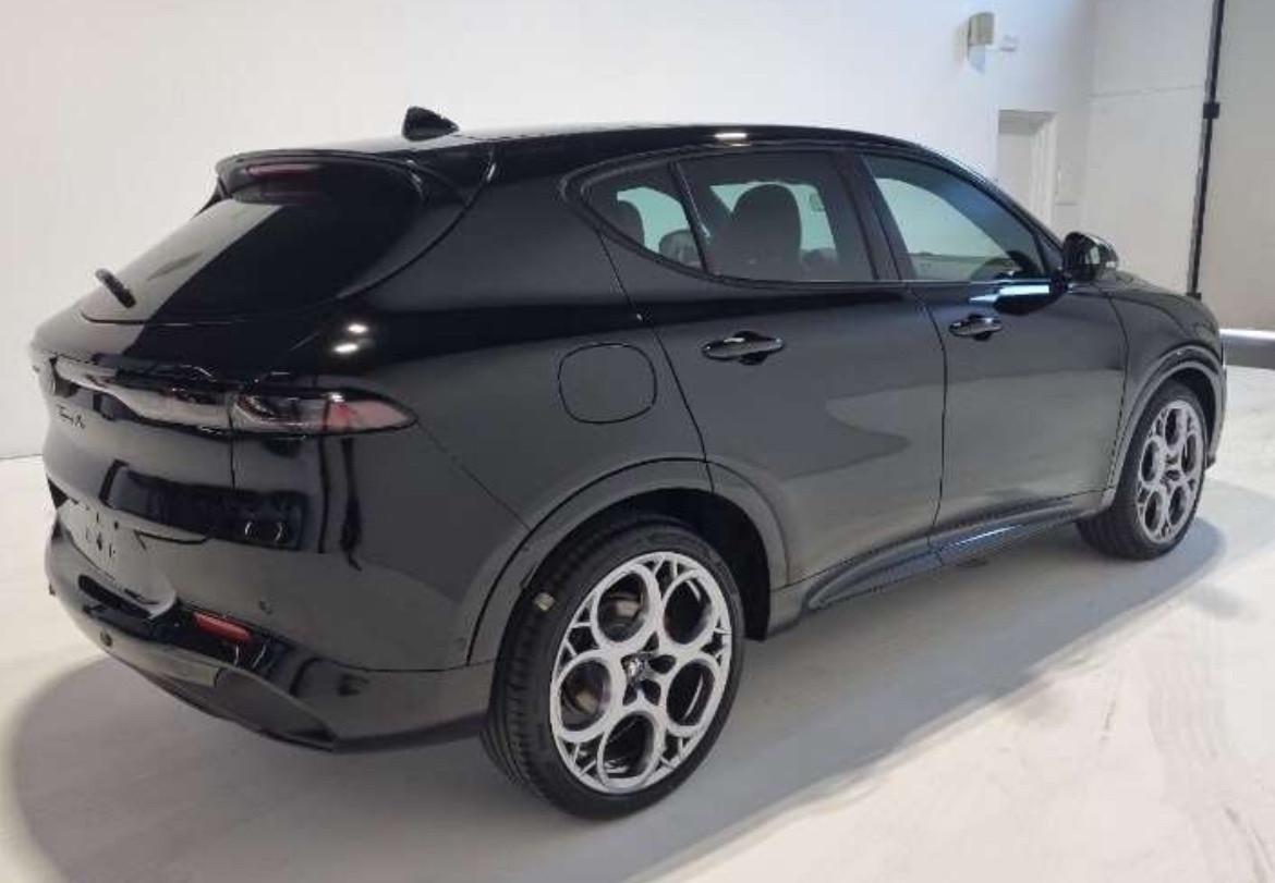 Alfa Romeo Tonale 1.6 diesel 130 CV TCT6 VELOCE AUTO A NOLEGGIO