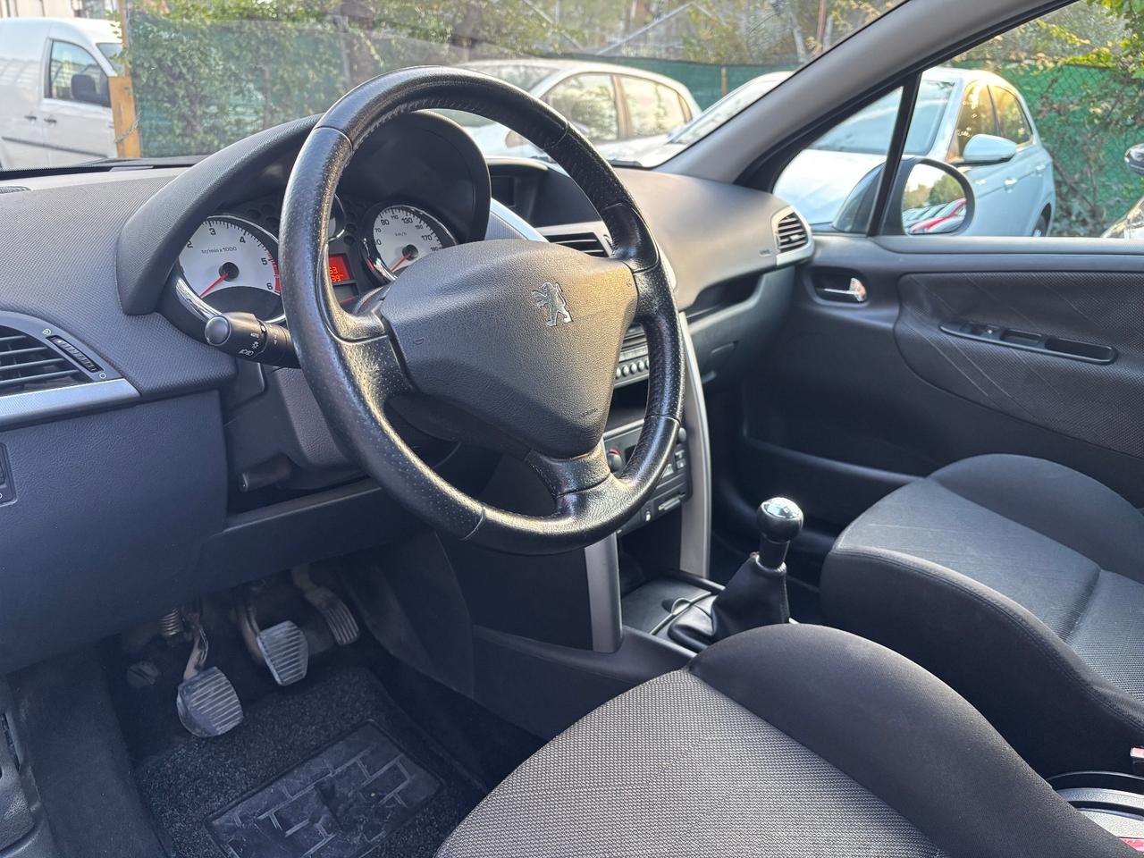 Peugeot 207 1.6 HDi 90CV 5p. XS 98000km