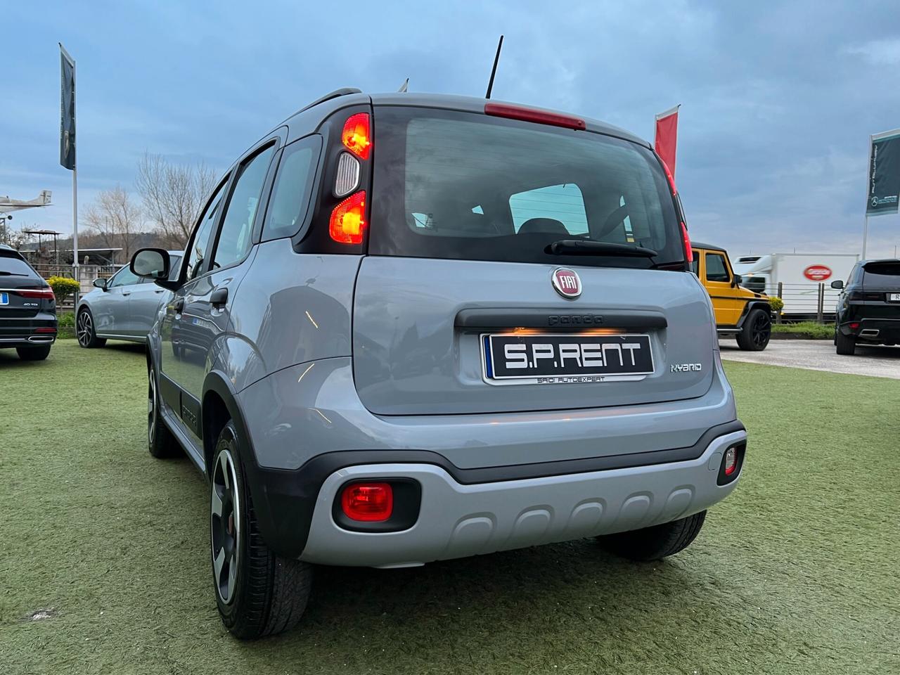 Fiat Panda 1.0 MILD HYBRID Hybrid City Cross/ LED/FENDINEBBIA/USB/CITY/UCONNECT