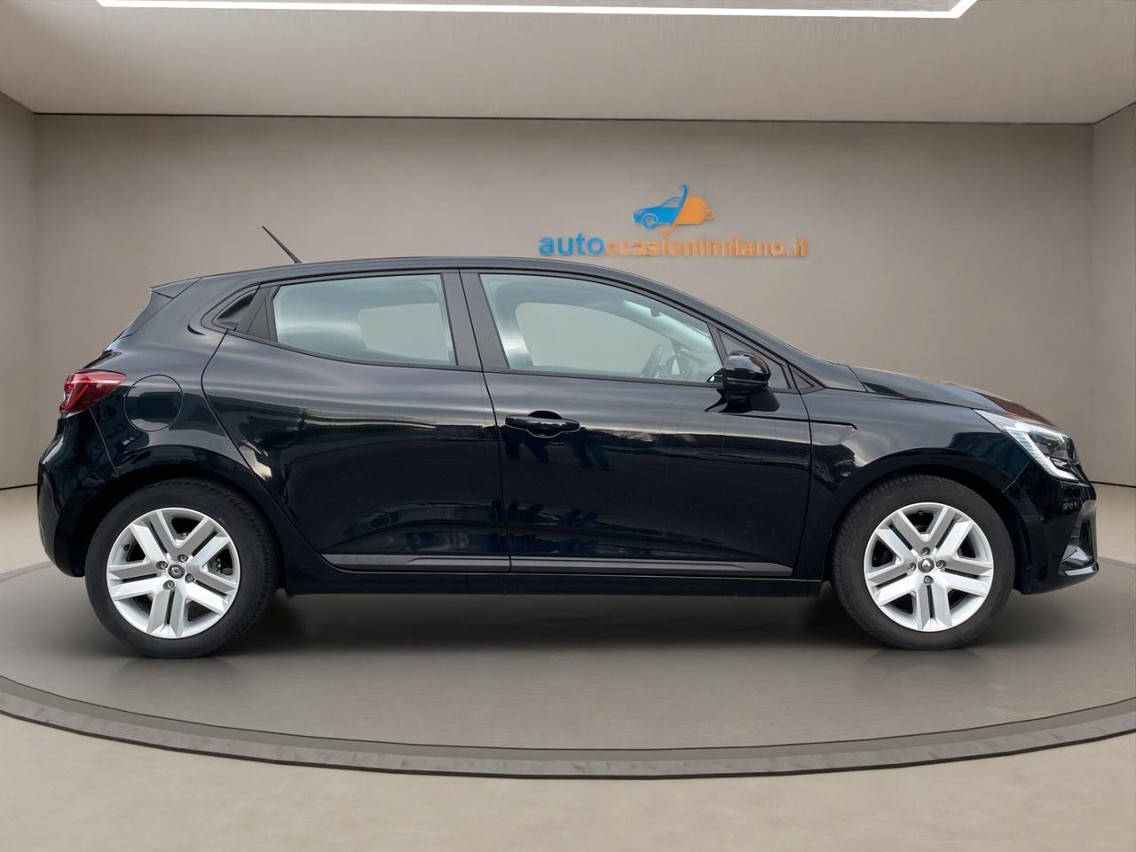 Renault Clio UNICO PROPRIETARIO - NEOPATENTATI