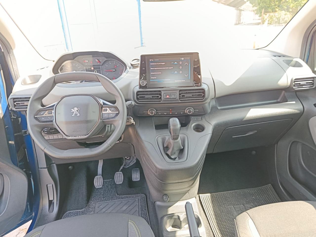 Peugeot Rifter BlueHDi 100 S&S Active Standard
