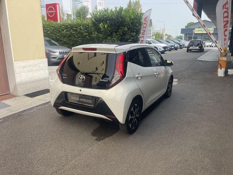 Toyota Aygo 1.0 VVT-i x-clusiv
