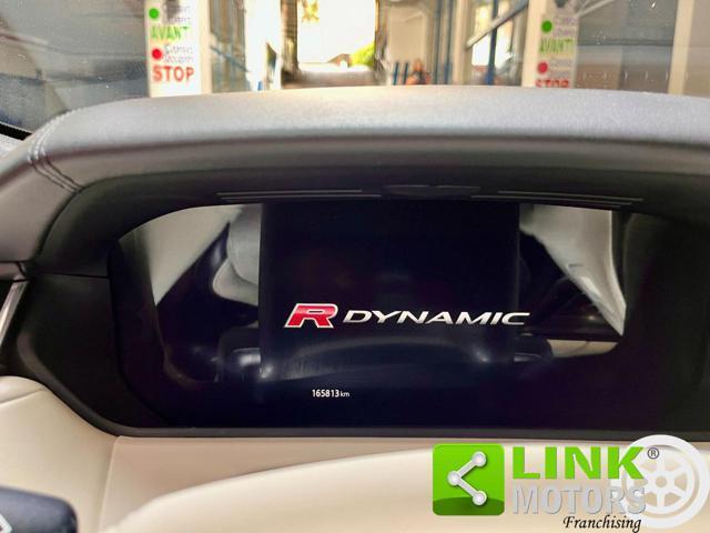 Land Rover Range Rover Velar Range Rover Velar 3.0 V6 SD6 300 CV R-Dynamic HSE