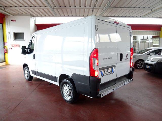 FIAT Ducato 30q 2.3 MJT 120CV PC-TN Furgone