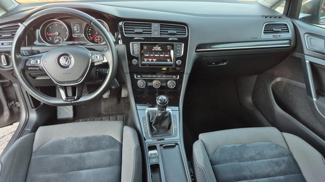Volkswagen Golf 1.6 TDI 5p. Highline BlueMotion Technology