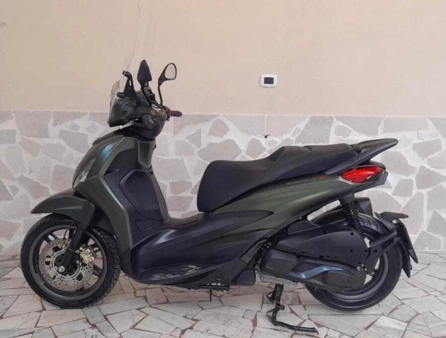 PIAGGIO BEVERLY 300 IE S IN PRONTA CONSEGNA