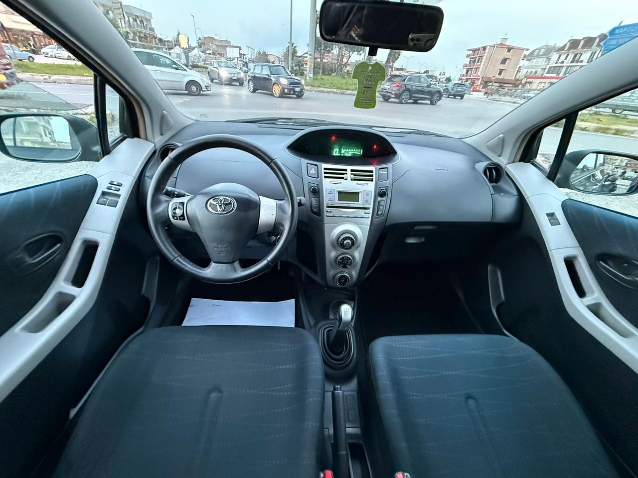 TOYOTA YARIS 5PORTE 1.0cc BENZINA 69CV