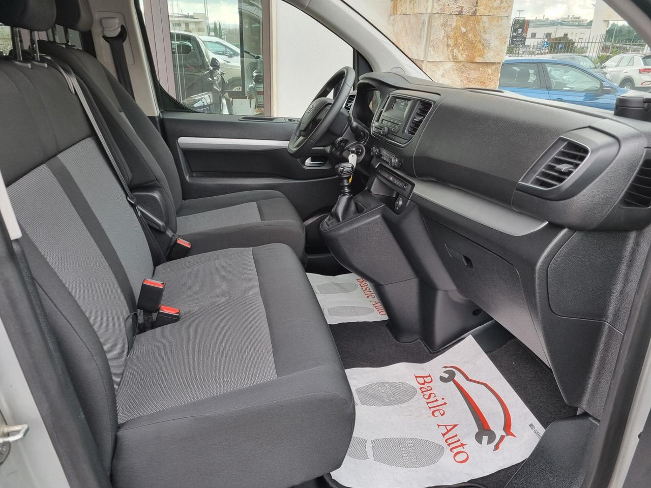 Toyota Proace Verso 1.4D STYLE disabili