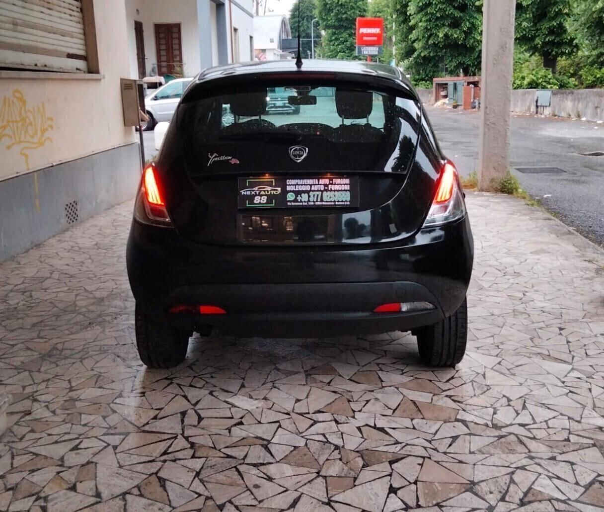 Lancia Ypsilon 0.9 TwinAir 85 CV 5 porte S&S DFN Gold 2014 NEOPATENTATI