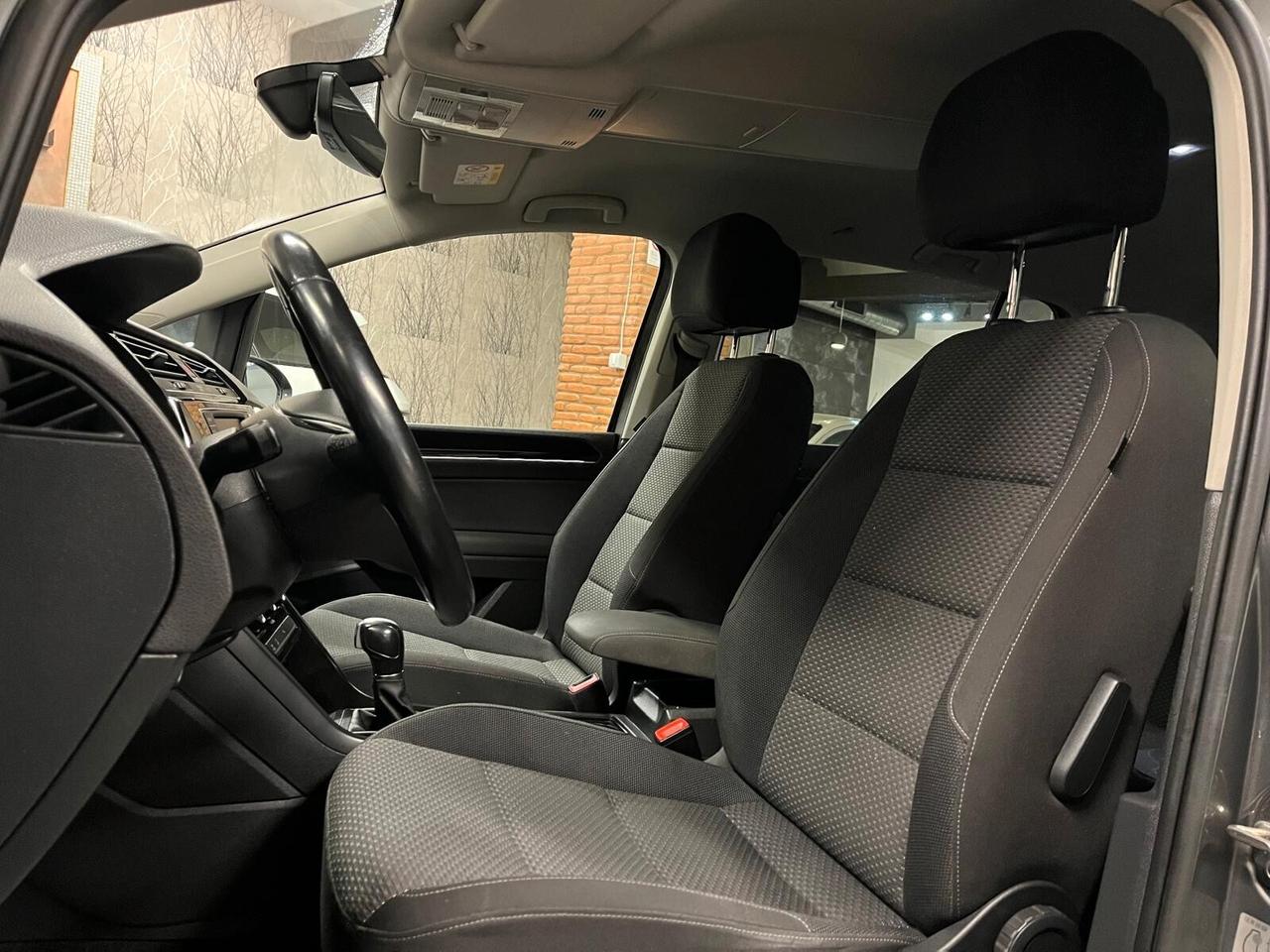 Volkswagen Touran 1.6 TDI DSG Comfortline BlueMotion Technology