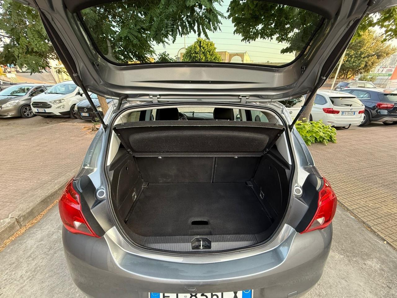 Opel Corsa 1.2 5 porte 120 Anniversary