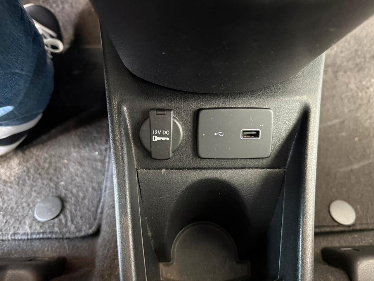 Lancia Ypsilon 1.2 69 CV 5 porte S&S Platinum NUOVA