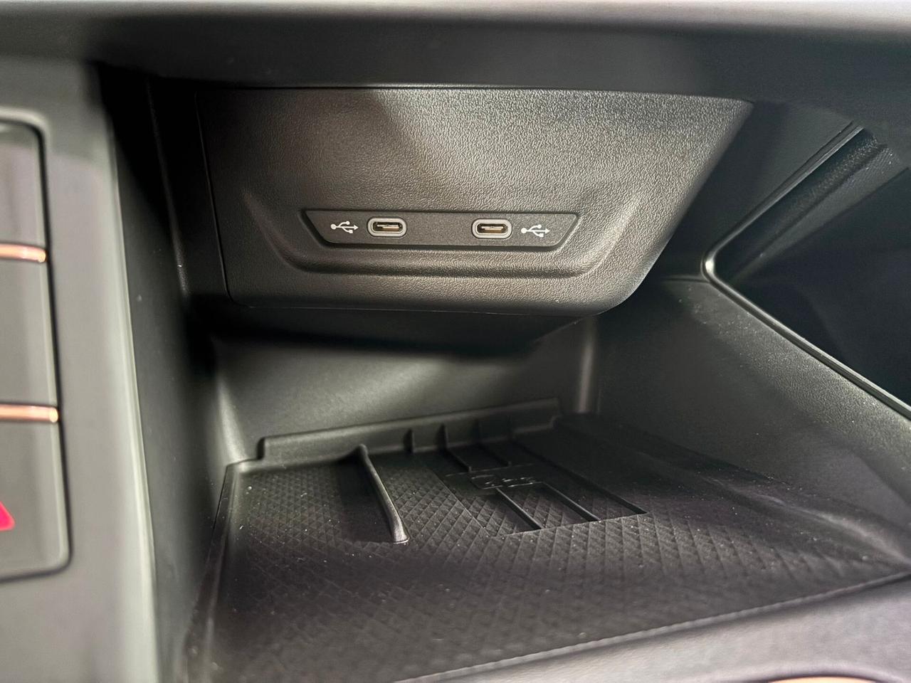 Cupra Terramar 1.5 e-Hybrid DSG