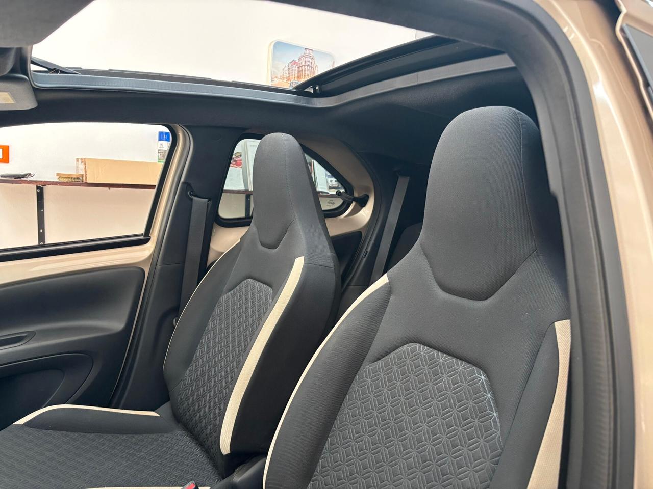 Toyota Aygo X 1.0 VVT-i 72 CV 5 porte Trend Air S-CVT