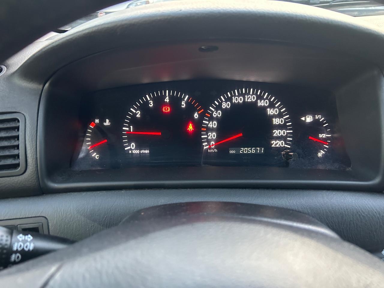 Toyota Corolla 2.0 16V D-4D 5 porte Sol
