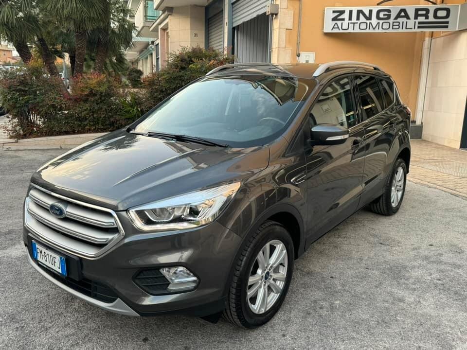 FORD KUGA 1.5 TDCI 120 CV. 2WD TITANIUM NAVI CERCHI PERFETTA