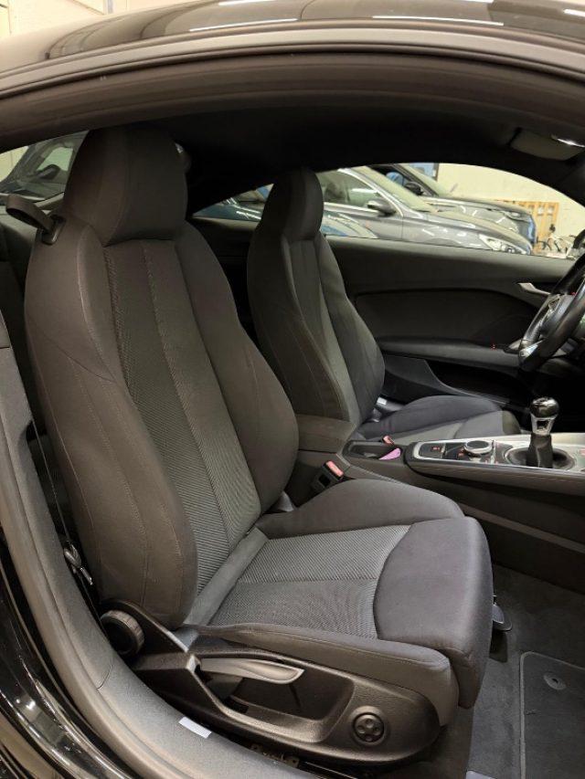 AUDI TT Coupé 1.8 TFSI S line //BELL1SS1MA//