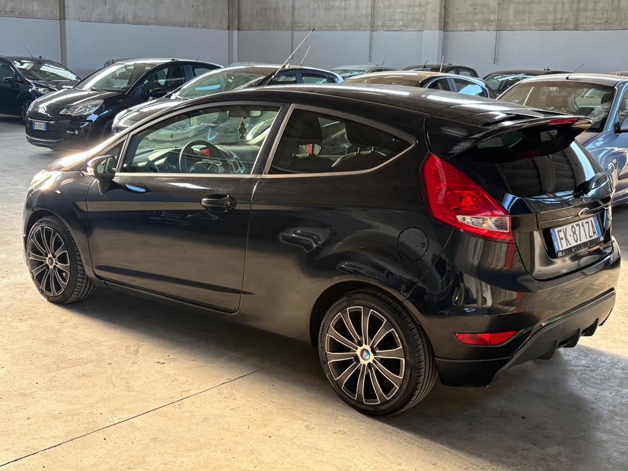 Ford Fiesta 1.2 82CV 3 porte ST line