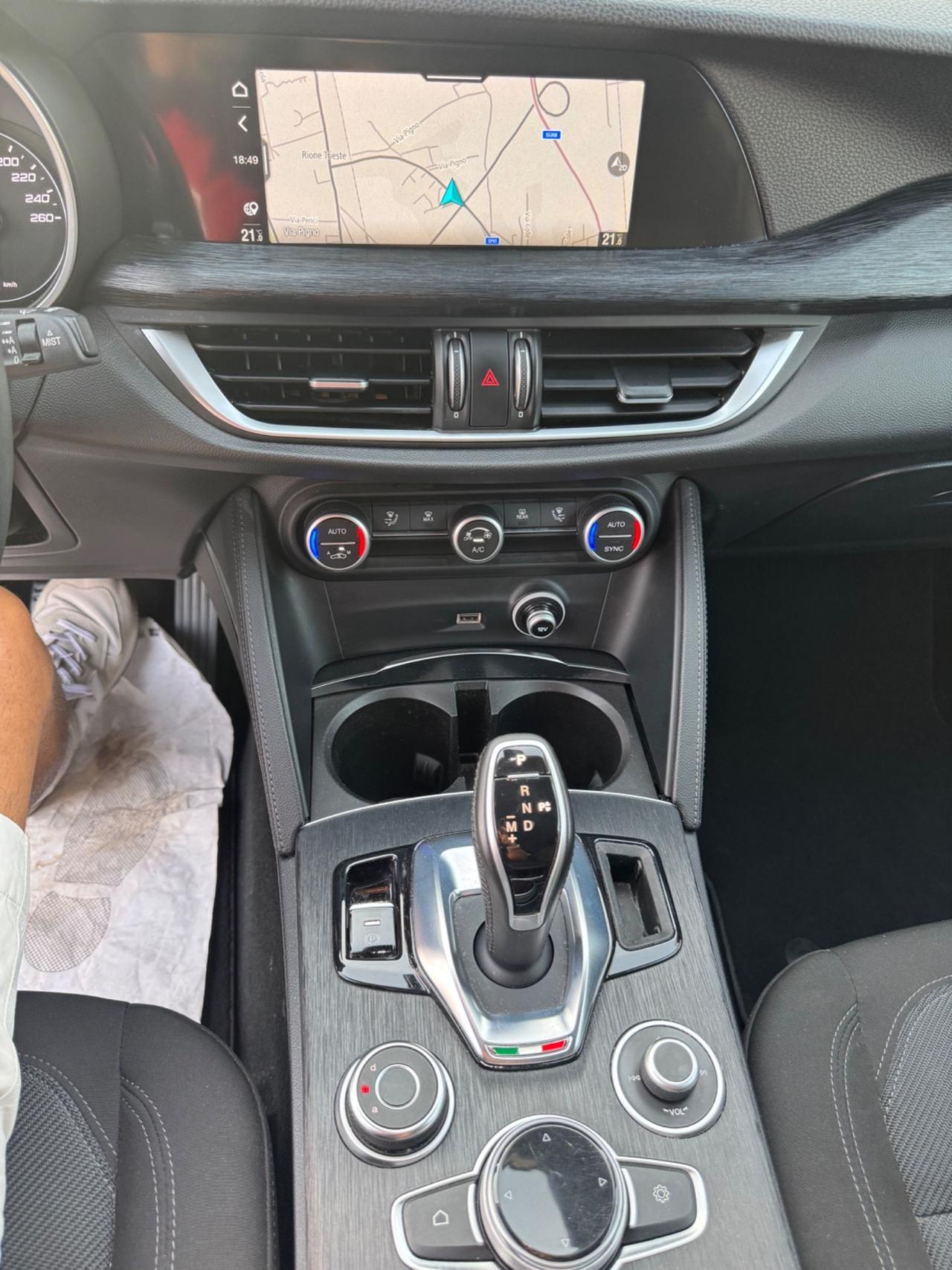 Alfa Romeo Stelvio 2.2 Turbodiesel 190 CV AT8 RWD Executive