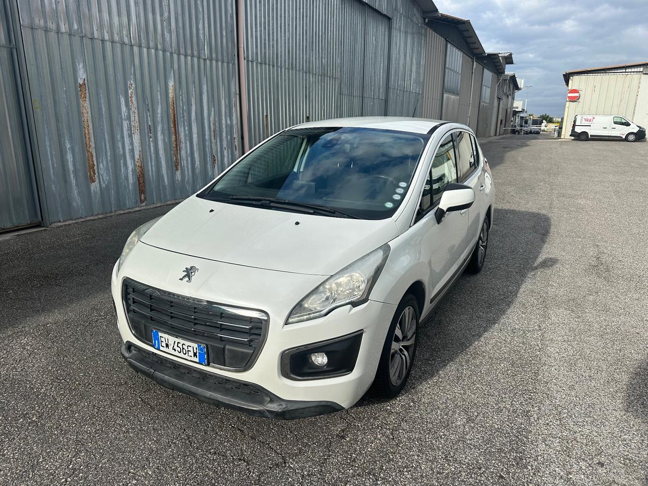 Peugeot 3008 1.6 e-HDi 115CV ETG6 Stop&Start Active