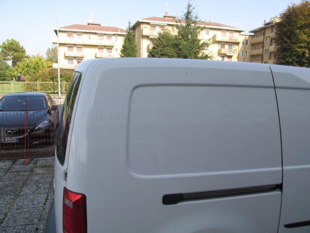 VOLKSWAGEN Caddy 1.4 Maxi FuBasic 81 GNC M6 - ALLESTIMENTO ALIMENTI