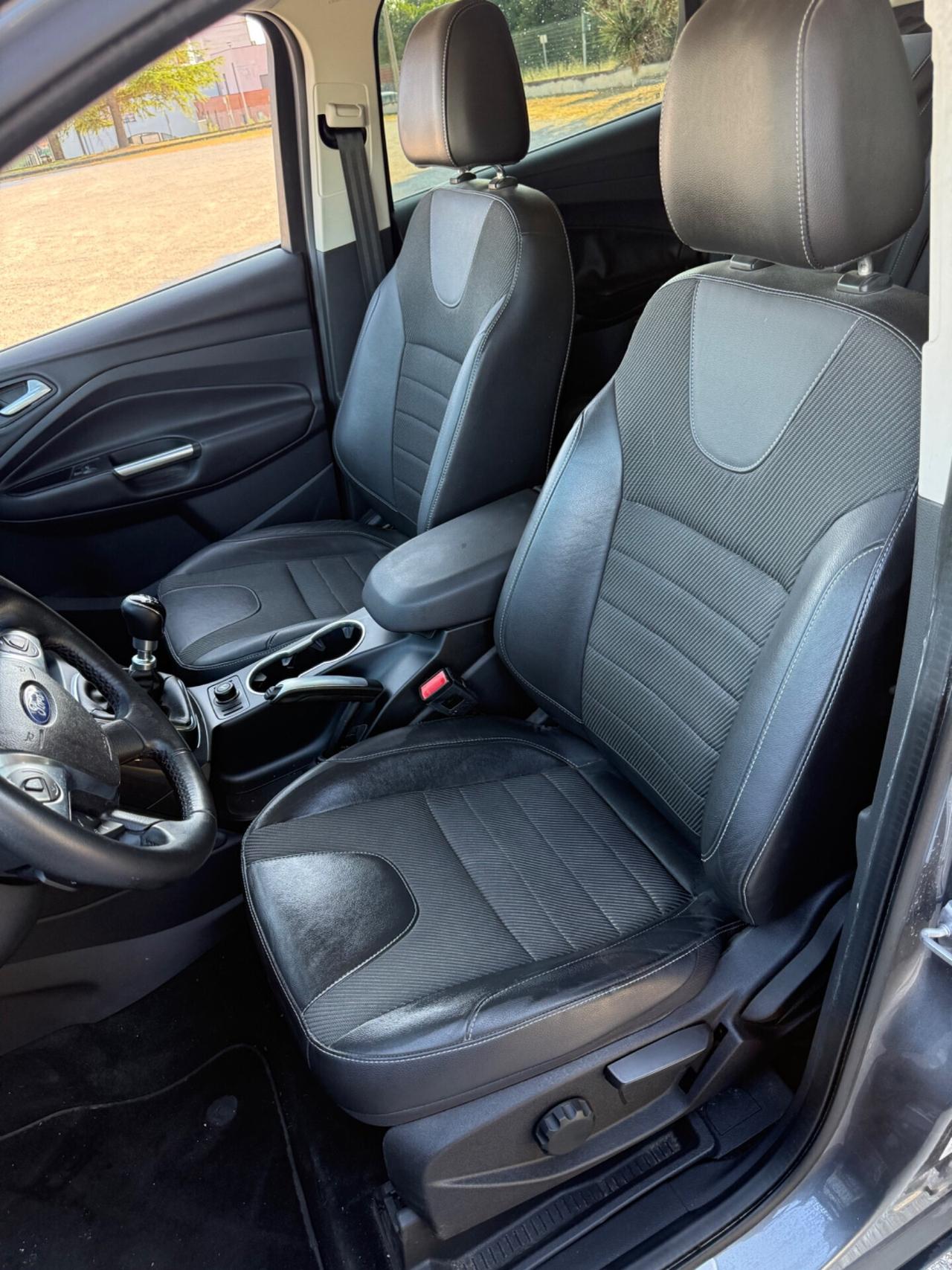 Ford Kuga 4WD Titanium 2.0 TDCi unico proprietario