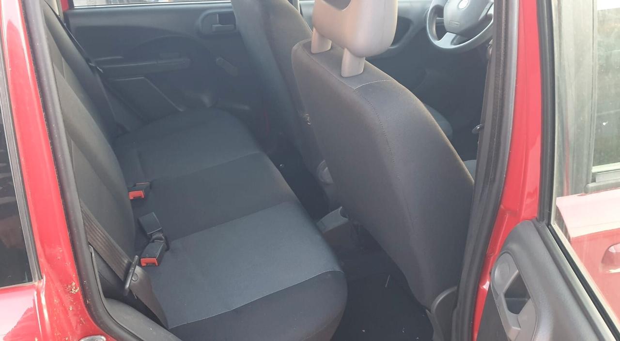 FIAT PANDA 4X4 1.3 MULTIJET OK NEOPATENTATI