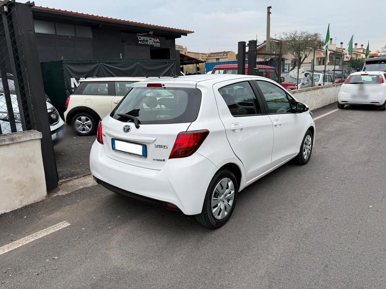 Toyota Yaris 1.5 Hybrid 5p - Automatica - Superprezzo - Tutto incluso