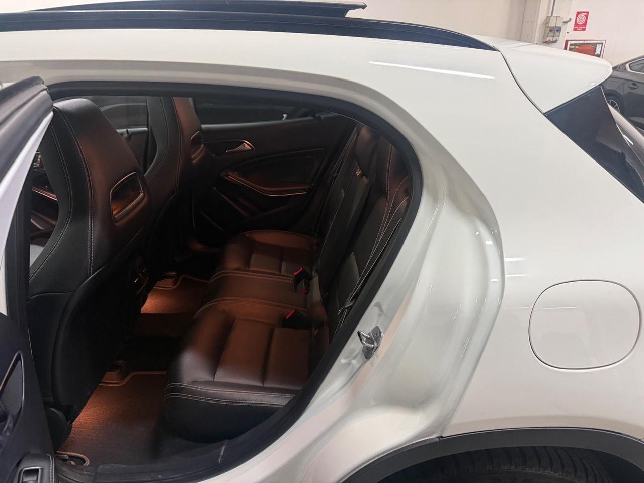 Mercedes-benz GLA 200 d Automatic Premium