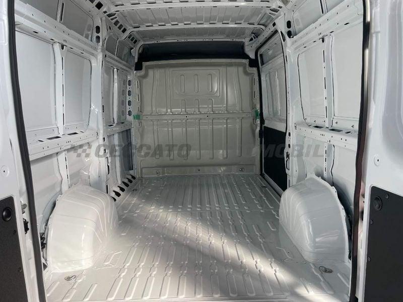 FIAT Ducato Ducato Series 2 Stock My25 Furgone Lastrato 33q Mh2 140cv 2.2 Multijet 3