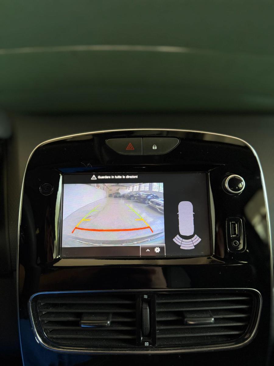 RENAULT - Clio - TCe 12V 75 CV 5 porte Duel