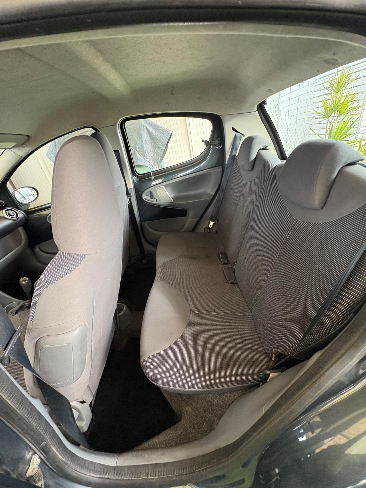 Peugeot 107 1.0 68CV 5p. Desir